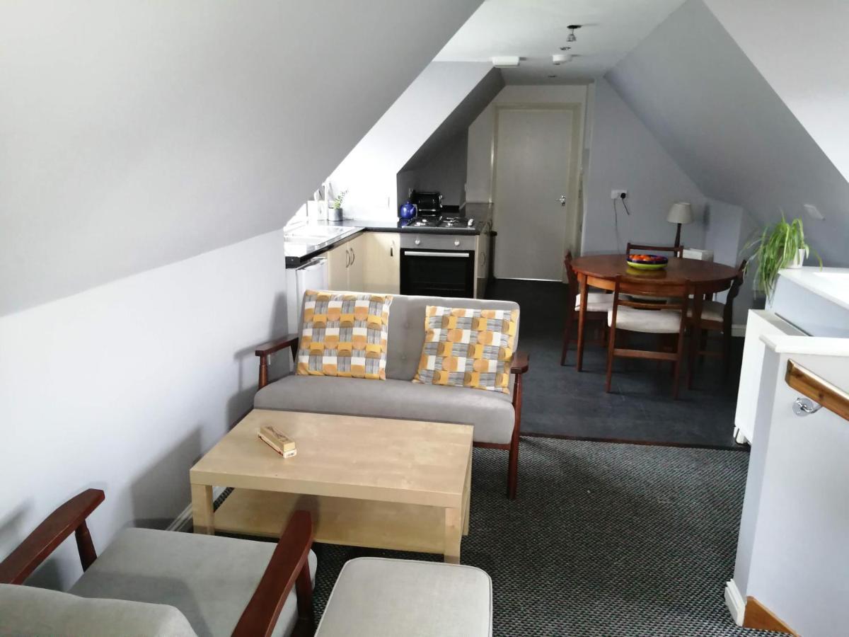 Nest Holiday Home Central Callander, Trossachs Self-Catering ภายนอก รูปภาพ