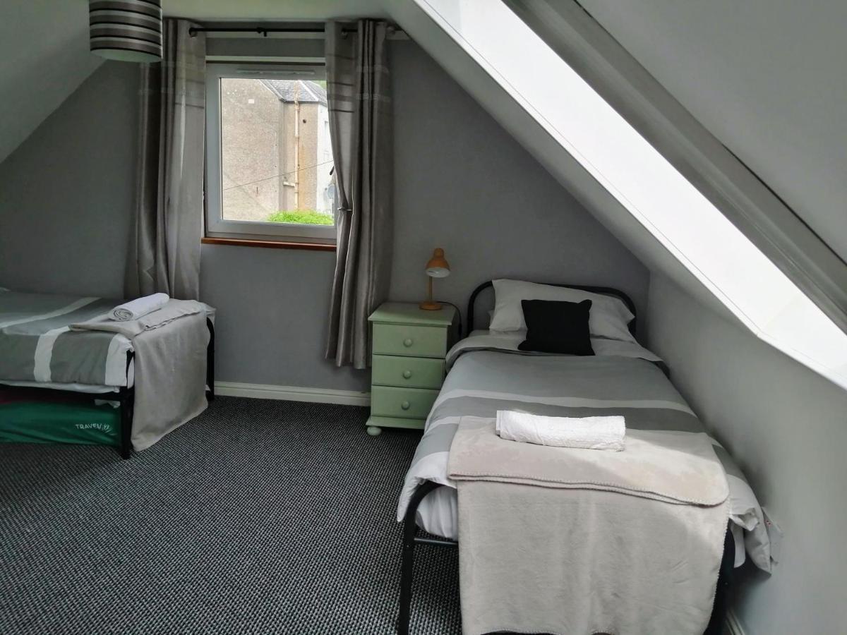 Nest Holiday Home Central Callander, Trossachs Self-Catering ภายนอก รูปภาพ